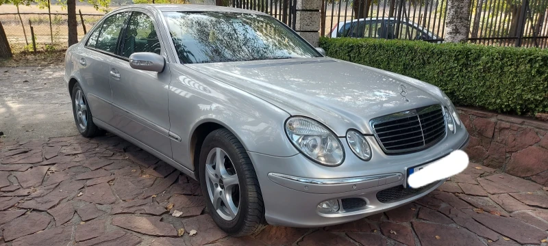 Mercedes-Benz E 220 CDI Elegance 6ск., снимка 1 - Автомобили и джипове - 47397489