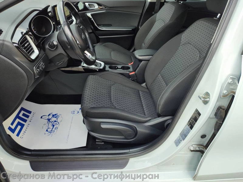 Kia Ceed SW Vision 1.6 CRDi (48V Mild-Hyb.) (136hp) AT7, снимка 12 - Автомобили и джипове - 48061656