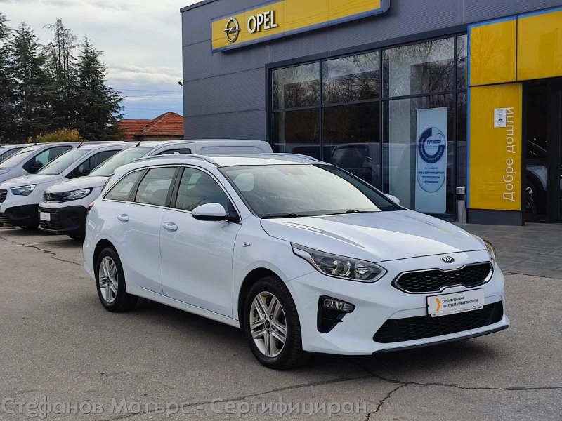 Kia Ceed SW Vision 1.6 CRDi (48V Mild-Hyb.) (136hp) AT7, снимка 3 - Автомобили и джипове - 48061656