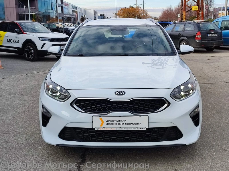 Kia Ceed SW Vision 1.6 CRDi (48V Mild-Hyb.) (136hp) AT7, снимка 2 - Автомобили и джипове - 48061656