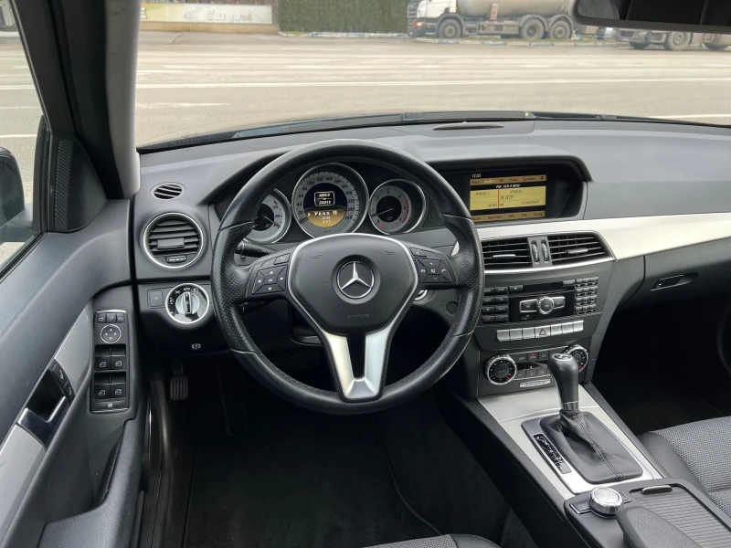 Mercedes-Benz C 350 CDi Avantgarde ШВЕЙЦАРИЯ, снимка 10 - Автомобили и джипове - 48380595