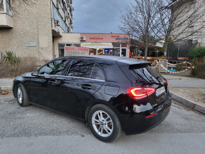 Mercedes-Benz A 180, снимка 4 - Автомобили и джипове - 49182028