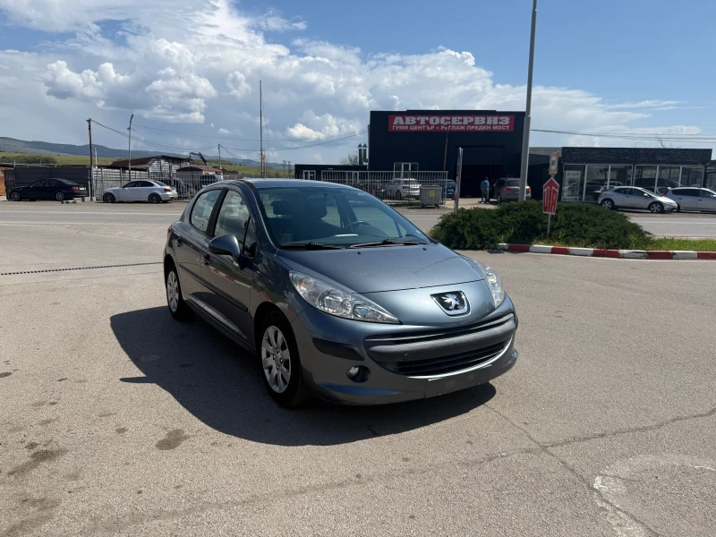 Peugeot 207 1.4I ГАЗ безплатна регистрация, снимка 3 - Автомобили и джипове - 50006483