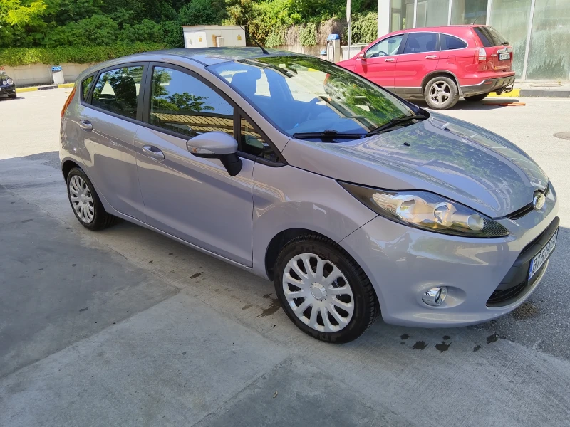 Ford Fiesta, снимка 2 - Автомобили и джипове - 50770493