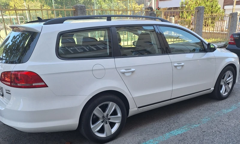 VW Passat 2.0 TDI, снимка 7 - Автомобили и джипове - 51847154