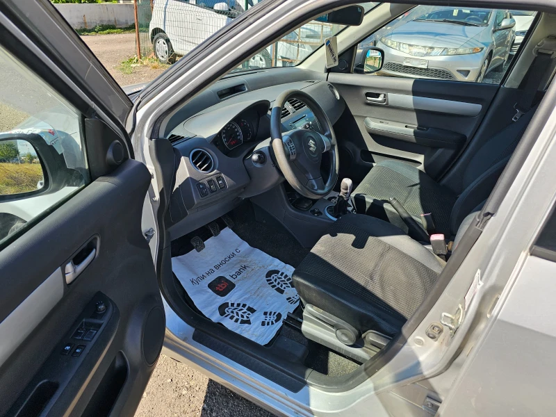 Suzuki Swift 1.3i Верига 92кс, снимка 11 - Автомобили и джипове - 51556661