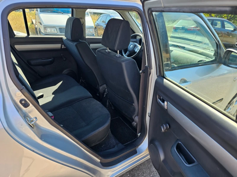 Suzuki Swift 1.3i Верига 92кс, снимка 13 - Автомобили и джипове - 51556661