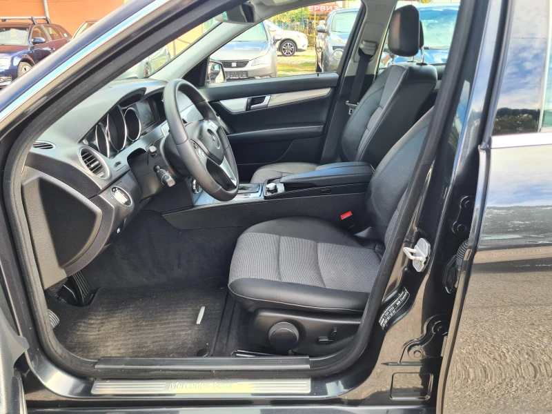 Mercedes-Benz C 220 AMG-FACE LIFT-ЛИЗИНГ, снимка 10 - Автомобили и джипове - 51994541