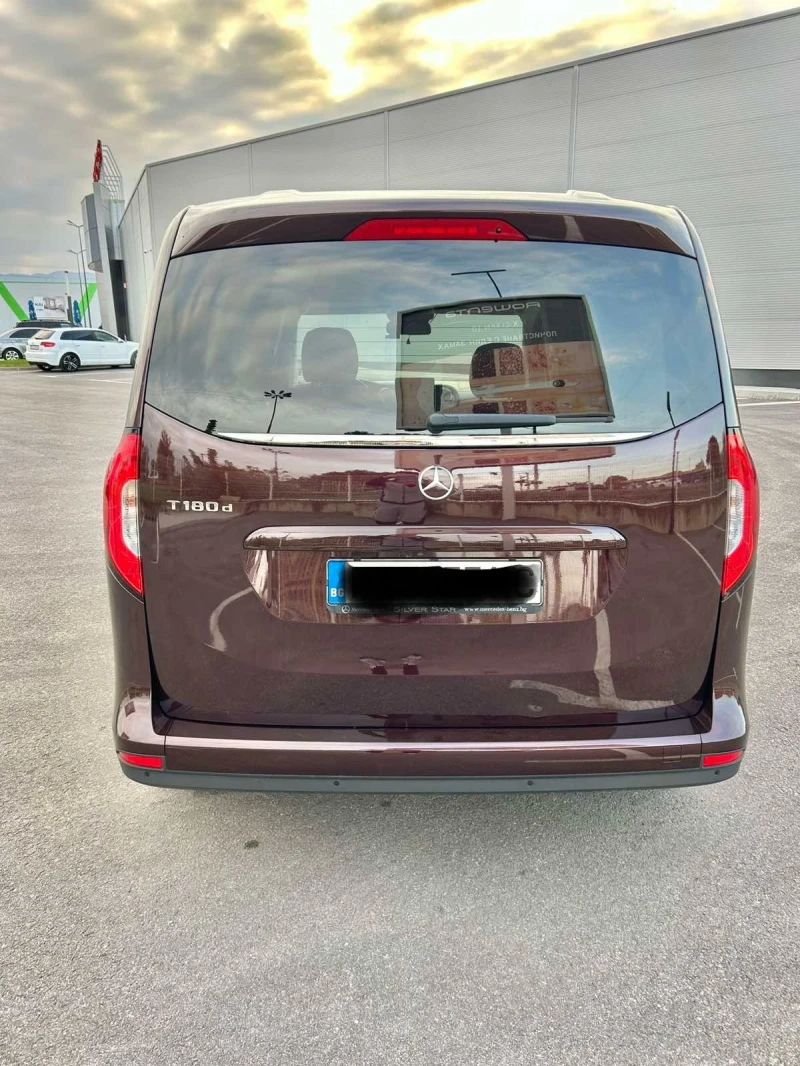 Mercedes-Benz T-класа T180D, снимка 2 - Автомобили и джипове - 52874686