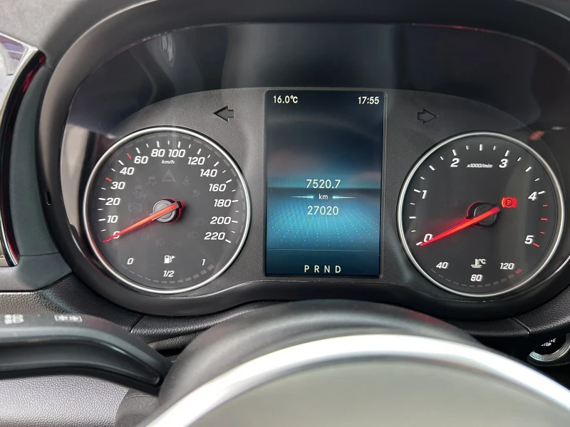 Mercedes-Benz T-класа T180D, снимка 16 - Автомобили и джипове - 52874686