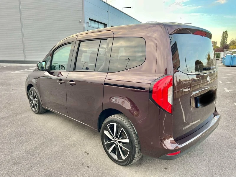 Mercedes-Benz T-класа T180D, снимка 4 - Автомобили и джипове - 52874686