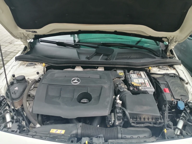 Mercedes-Benz 180 A, снимка 8 - Автомобили и джипове - 52552028