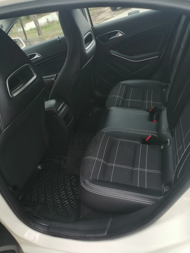 Mercedes-Benz 180 A, снимка 9 - Автомобили и джипове - 52552028