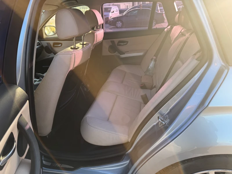 BMW 320 M PACKET, снимка 9 - Автомобили и джипове - 53079242