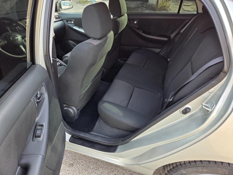 Toyota Corolla 1.4D-4D 90Hp Automatic Euro4 5dr, снимка 10 - Автомобили и джипове - 53193885