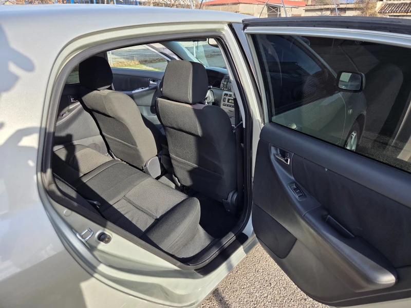 Toyota Corolla 1.4D-4D 90Hp Automatic Euro4 5dr, снимка 12 - Автомобили и джипове - 53193885