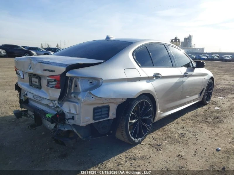 BMW 550 M* HEADUP* HARMAN* AMBIENT, снимка 8 - Автомобили и джипове - 53330163