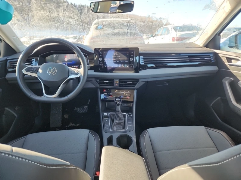 VW Jetta 1.5L| CARFAX| Подгреви| 6872km!, снимка 8 - Автомобили и джипове - 53338224