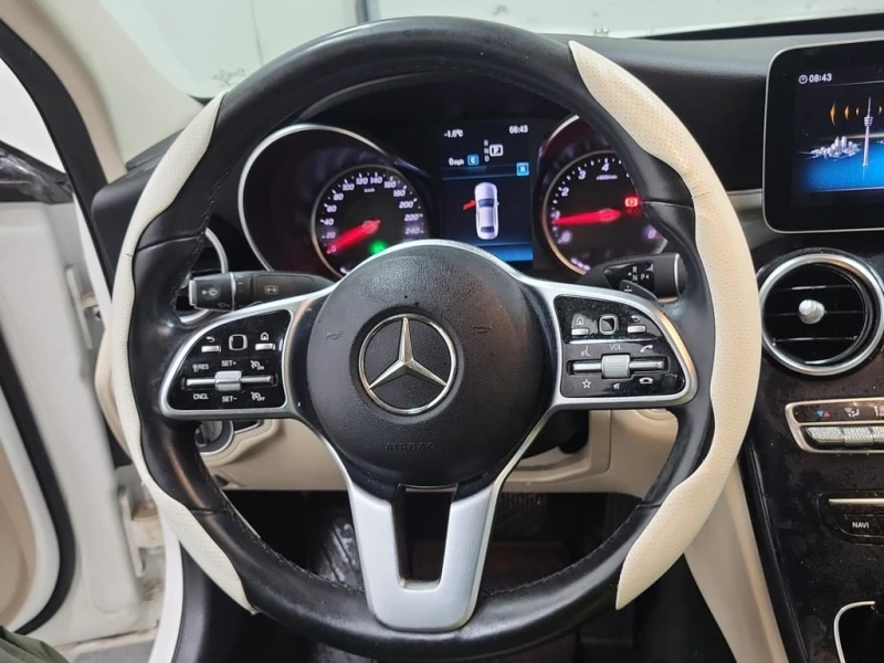 Mercedes-Benz C 300 * CARFAX * ЦЕНА ДО БГ, снимка 11 - Автомобили и джипове - 53426479