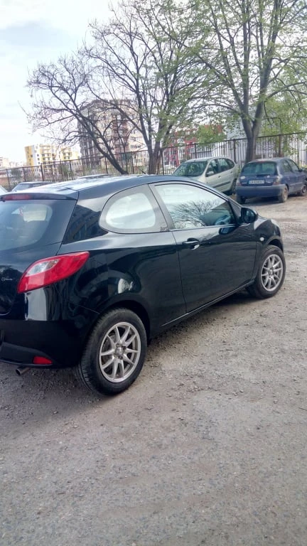 Mazda 2  - изображение 4