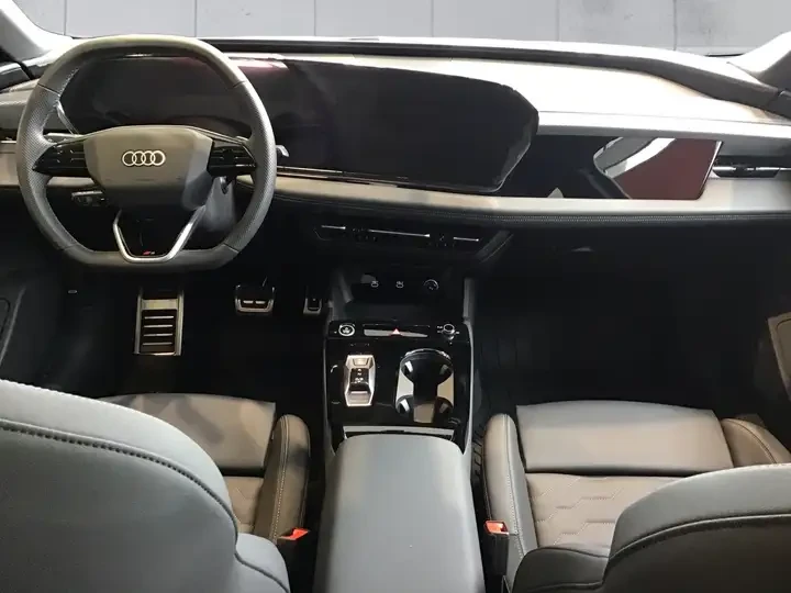 Audi A6 e-tron quattro  S-Line Black Package, снимка 10 - Автомобили и джипове - 54888428