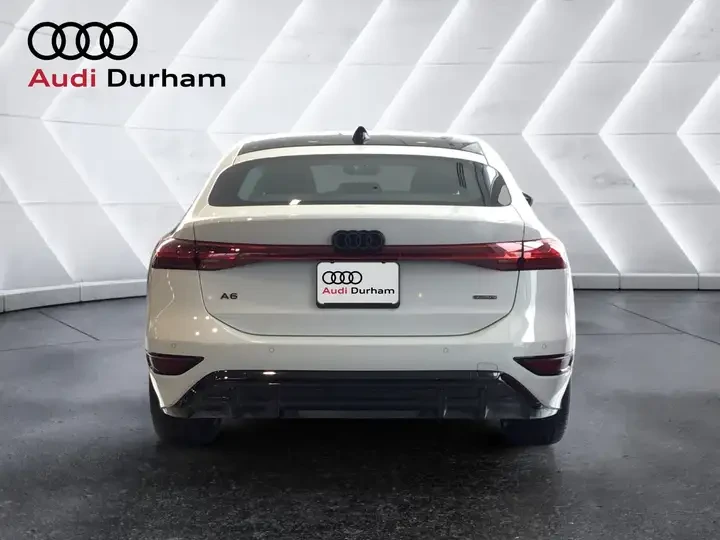 Audi A6 e-tron quattro  S-Line Black Package, снимка 5 - Автомобили и джипове - 54888428