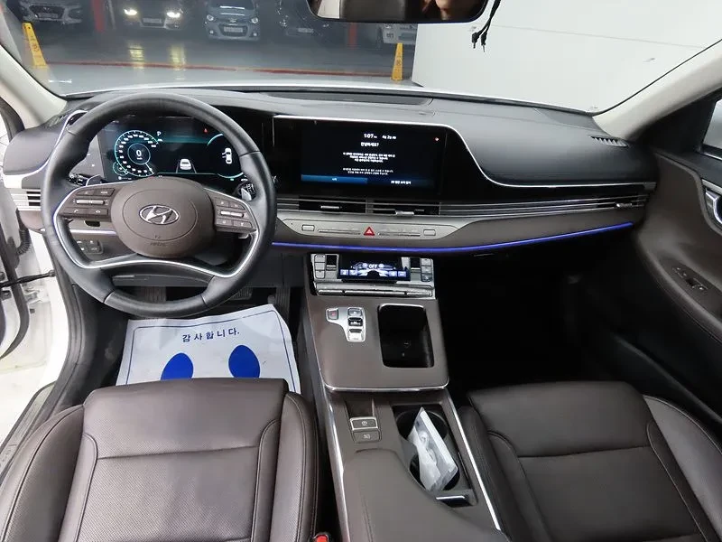 Hyundai Grandeur, снимка 7 - Автомобили и джипове - 56306586