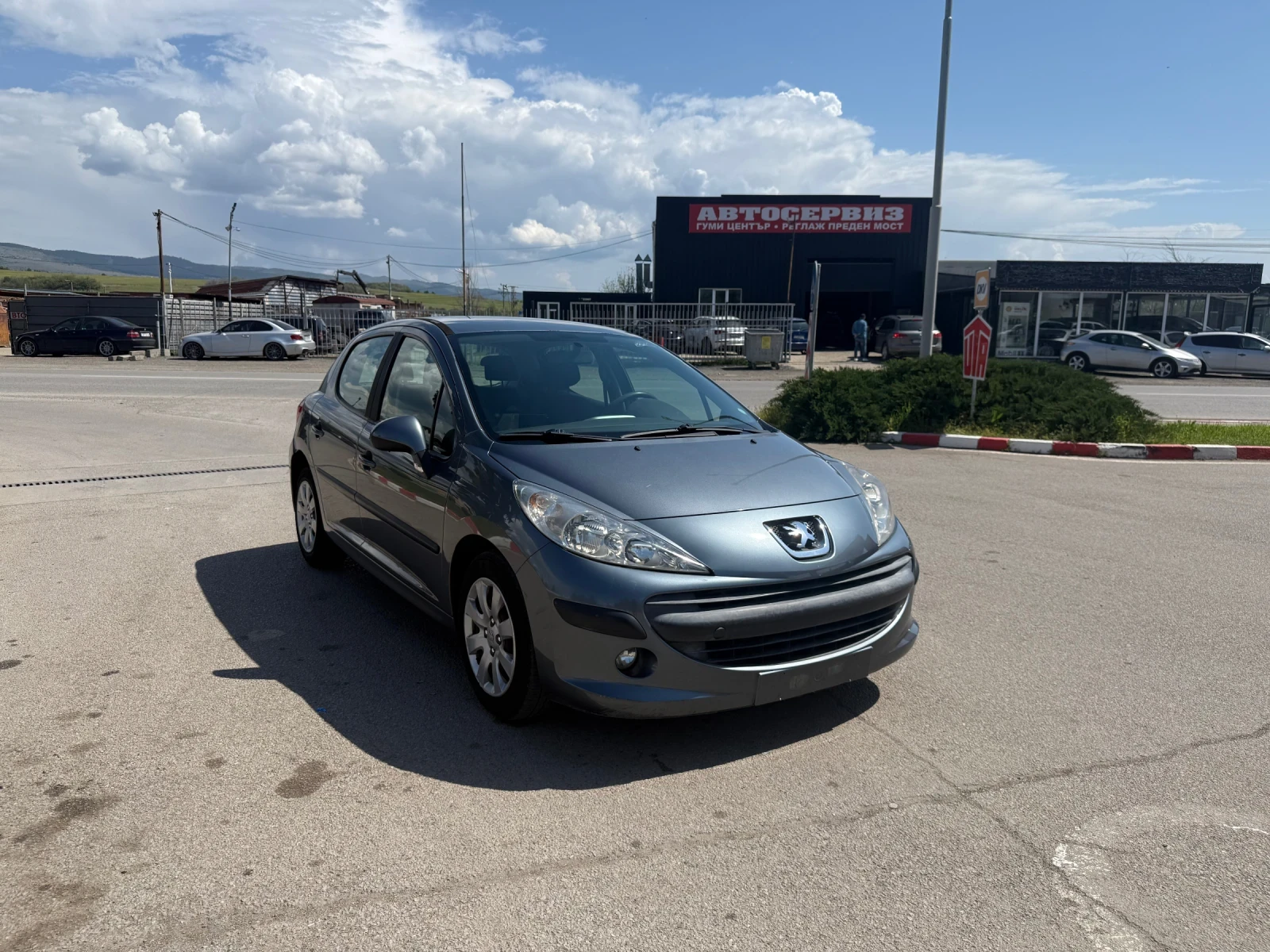 Peugeot 207 1.4I ГАЗ безплатна регистрация - изображение 3