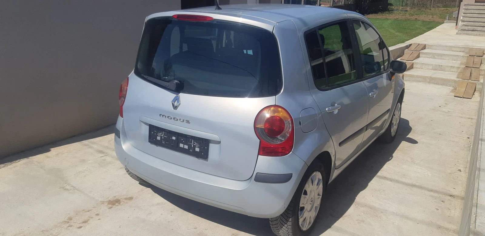 Renault Modus Автоматик Бензин - изображение 5