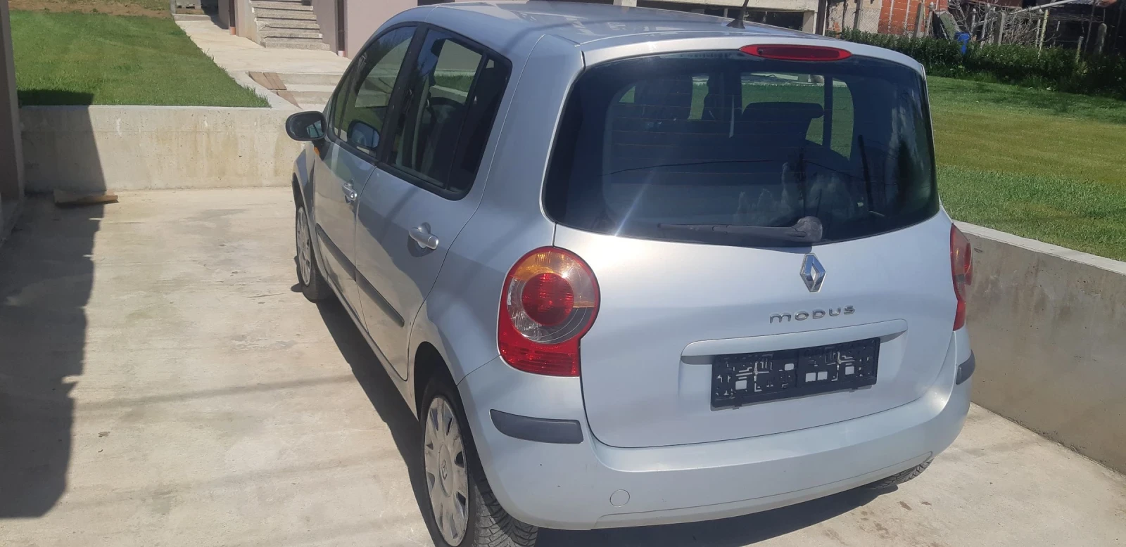 Renault Modus Автоматик Бензин - изображение 9