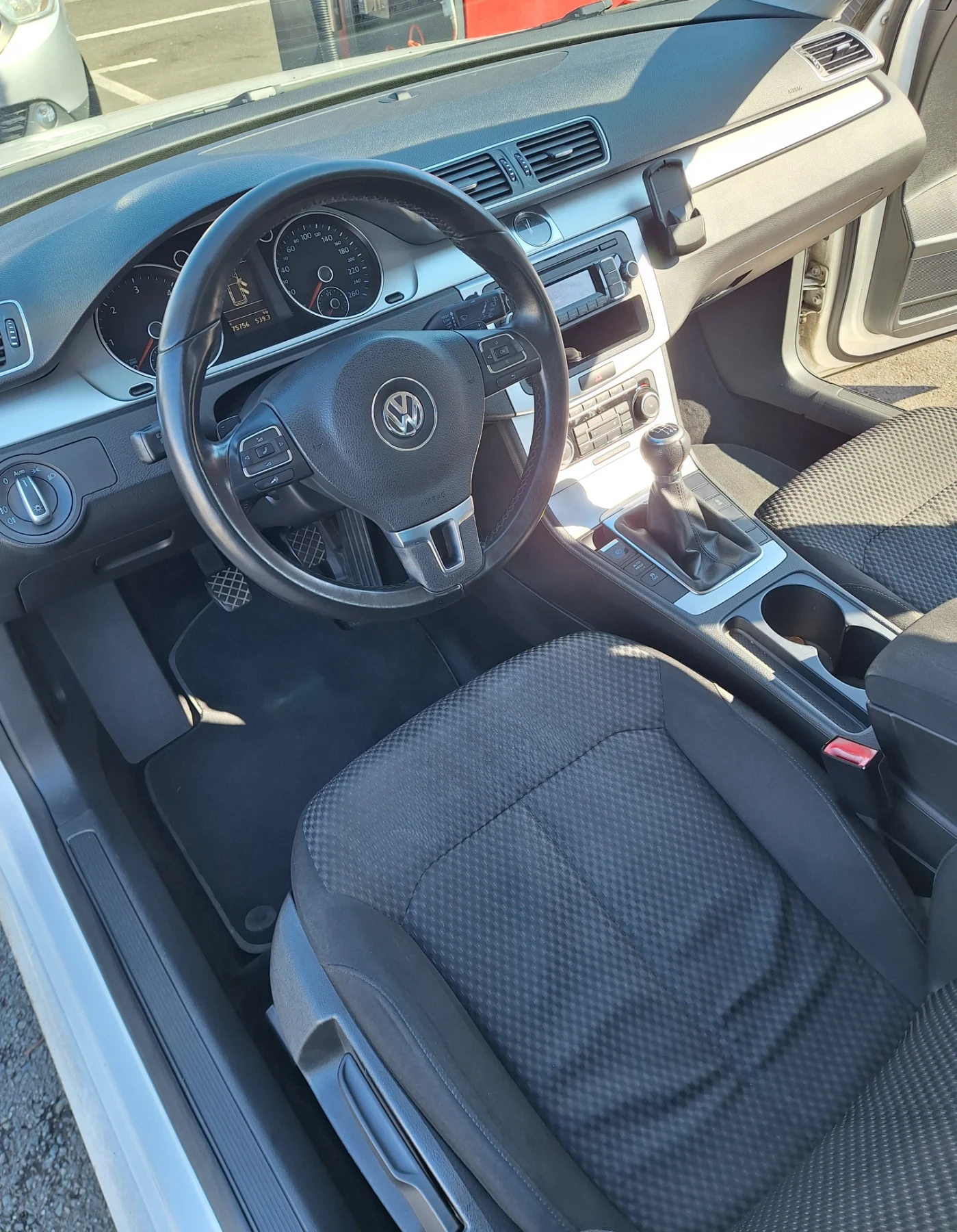 VW Passat 2.0 TDI | Mobile.bg   11