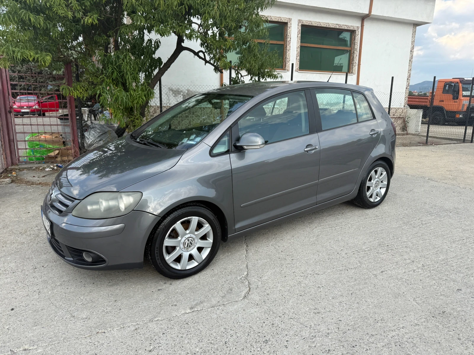 VW Golf Plus  - изображение 2
