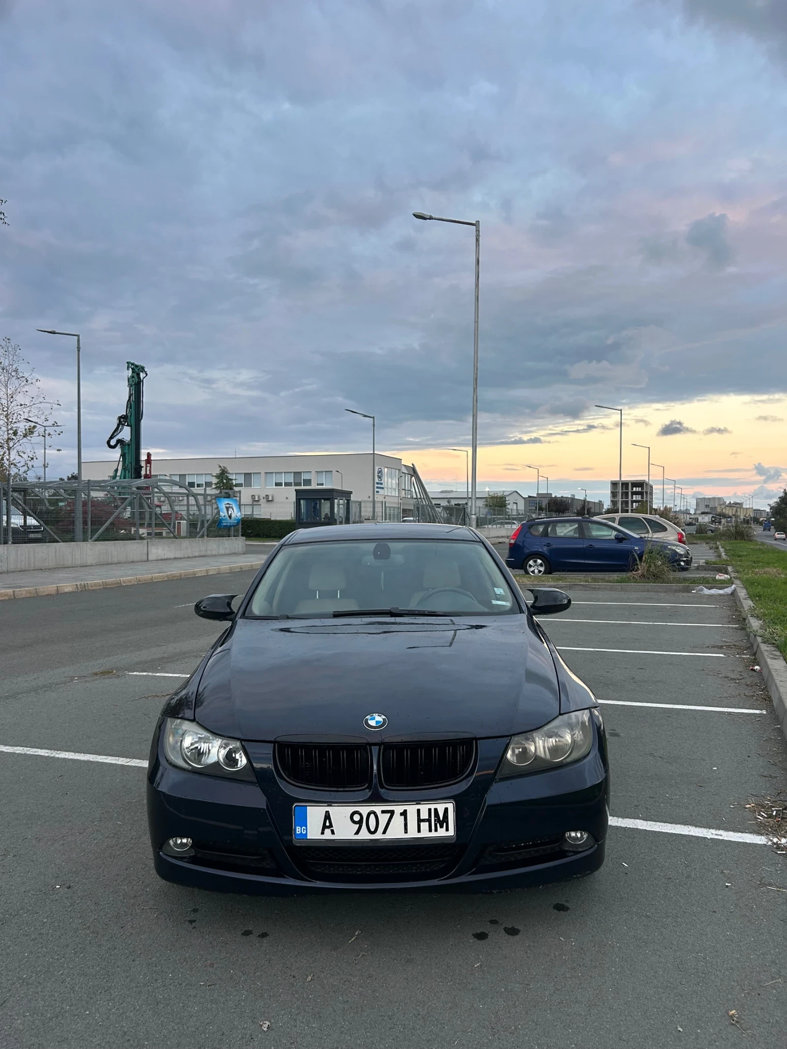 BMW 318  - изображение 2