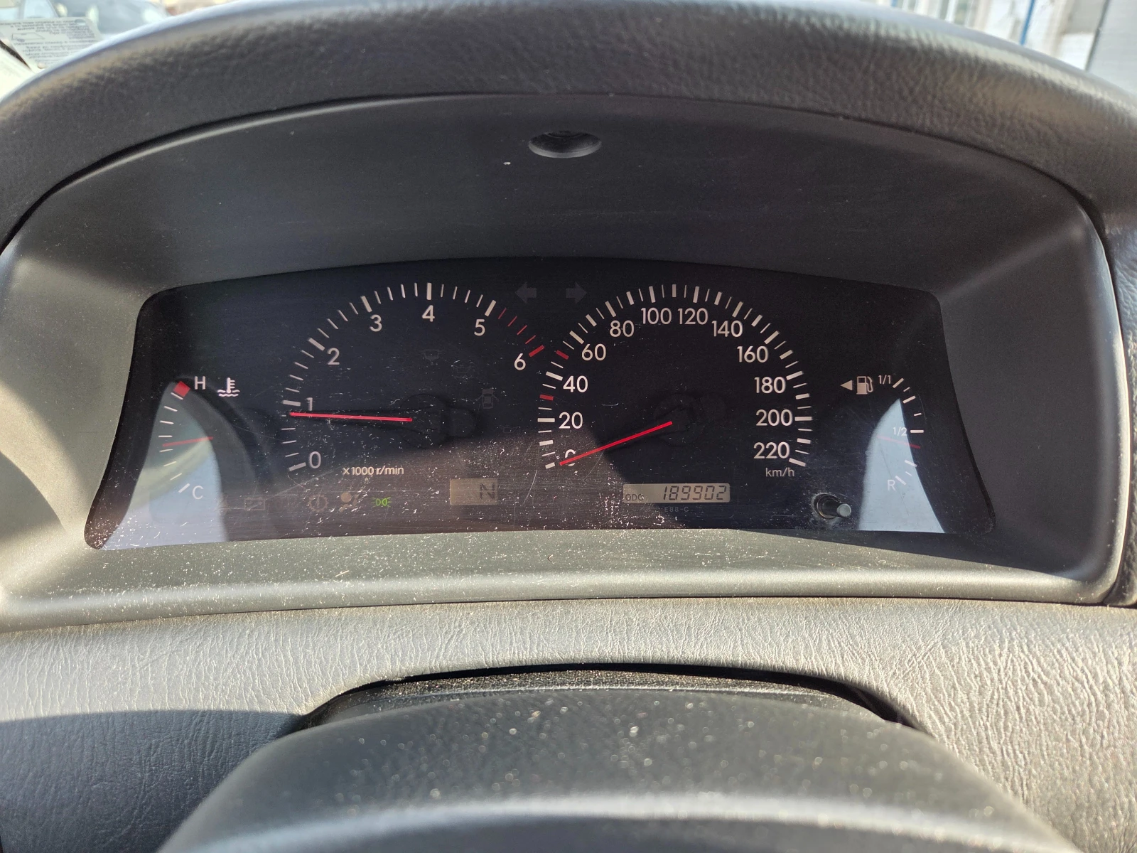 Toyota Corolla 1.4D-4D 90Hp Automatic Hatchback 5dr Euro4 - изображение 8