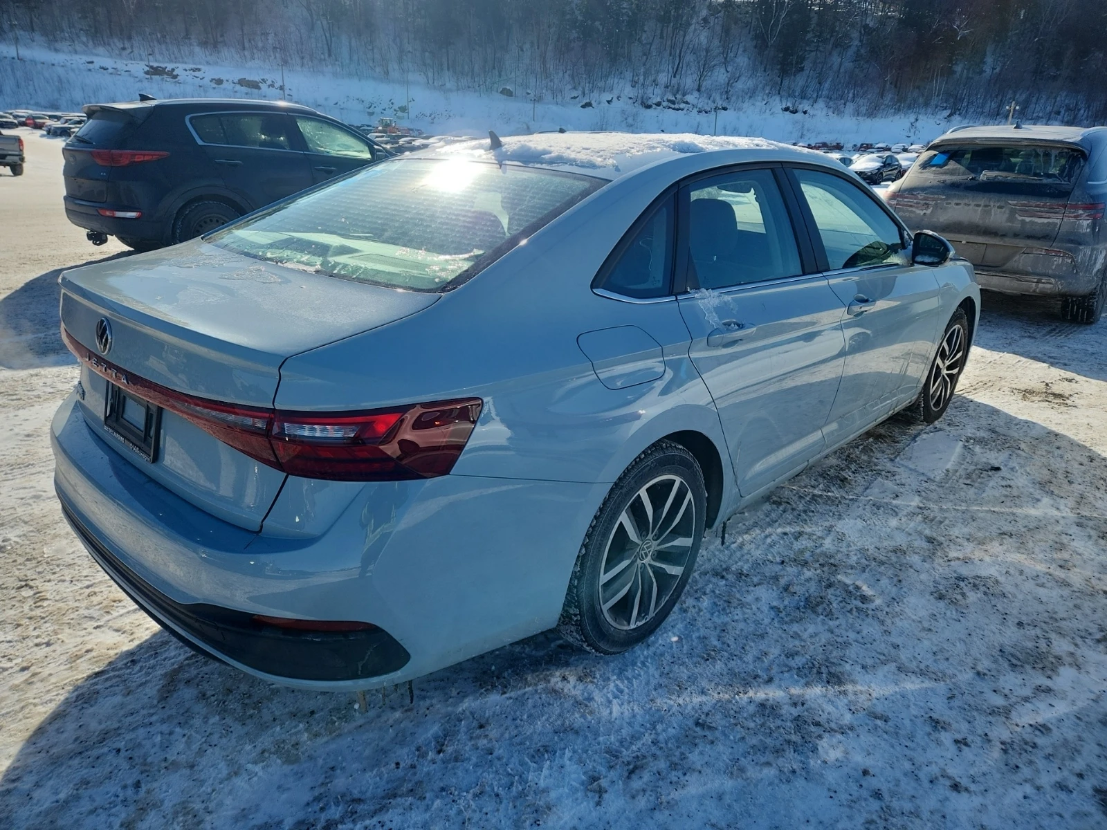 VW Jetta 1.5L| CARFAX| ��������| 6872km! | Mobile.bg � ����������� 3