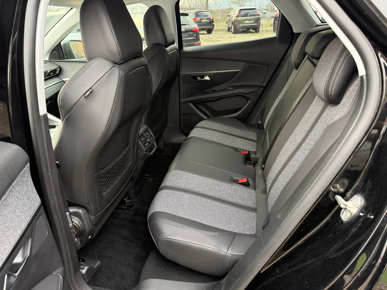 Peugeot 3008 Allure Camera , снимка 14 - Автомобили и джипове - 53712613