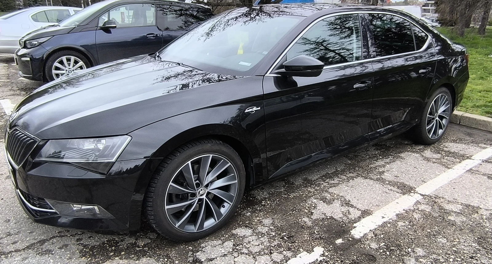 Skoda Superb L&K, снимка 3 - Автомобили и джипове - 54091301