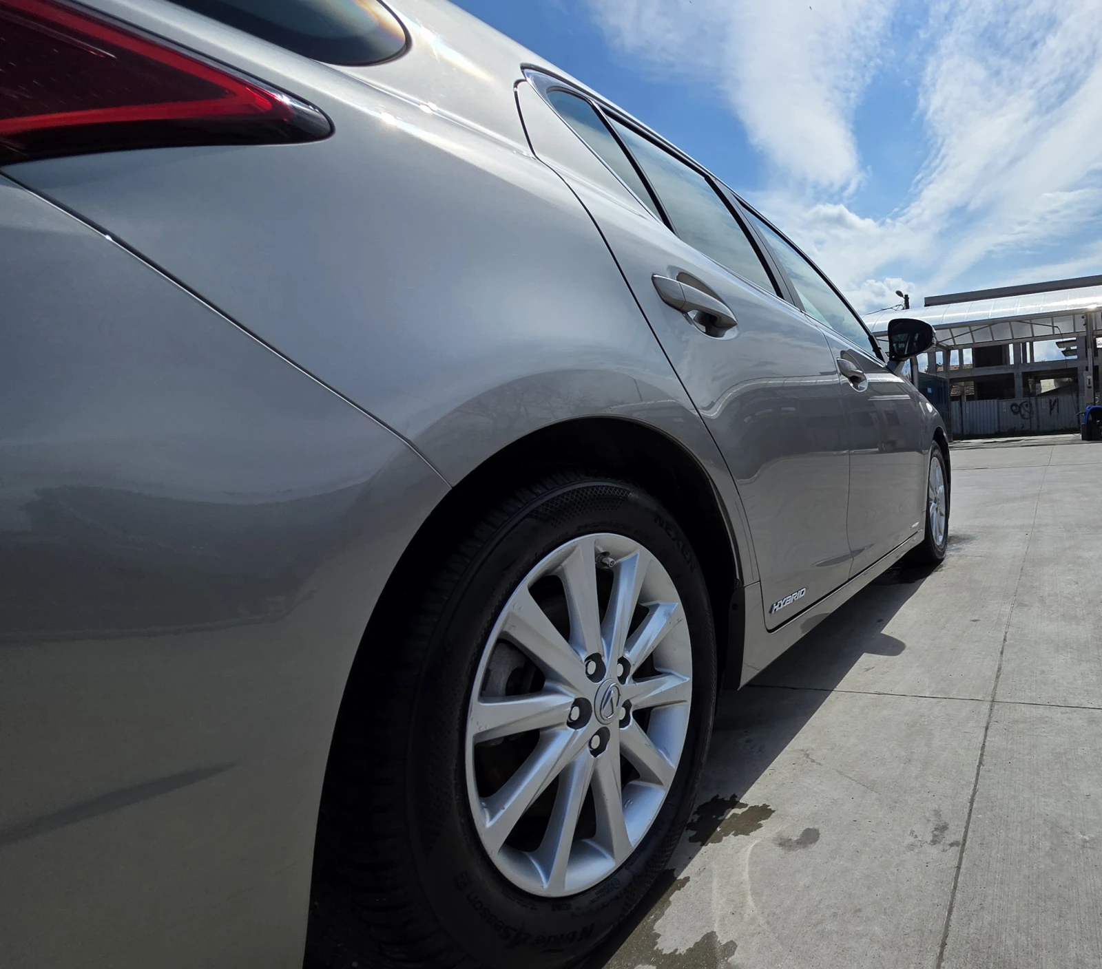 Lexus CT 200h hybrid, снимка 2 - Автомобили и джипове - 54292068