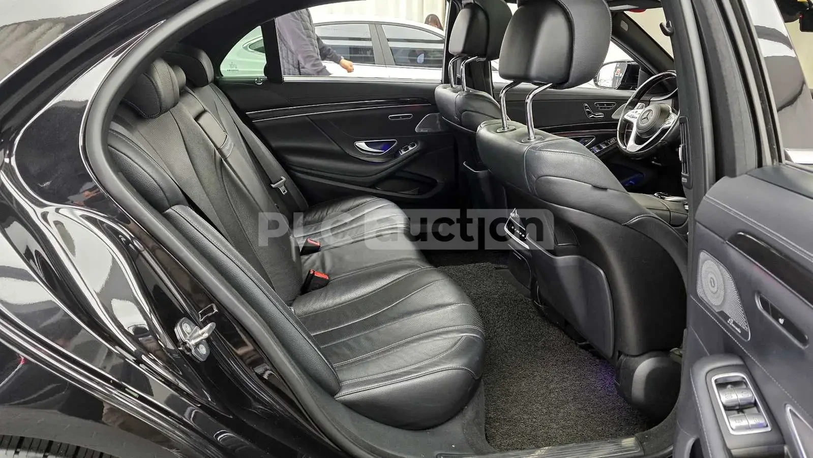 Mercedes-Benz S 450 4MATIC/ОБДУХВАНЕ/ПАНОРАМА/BURMESTER/360, снимка 9 - Автомобили и джипове - 54738967