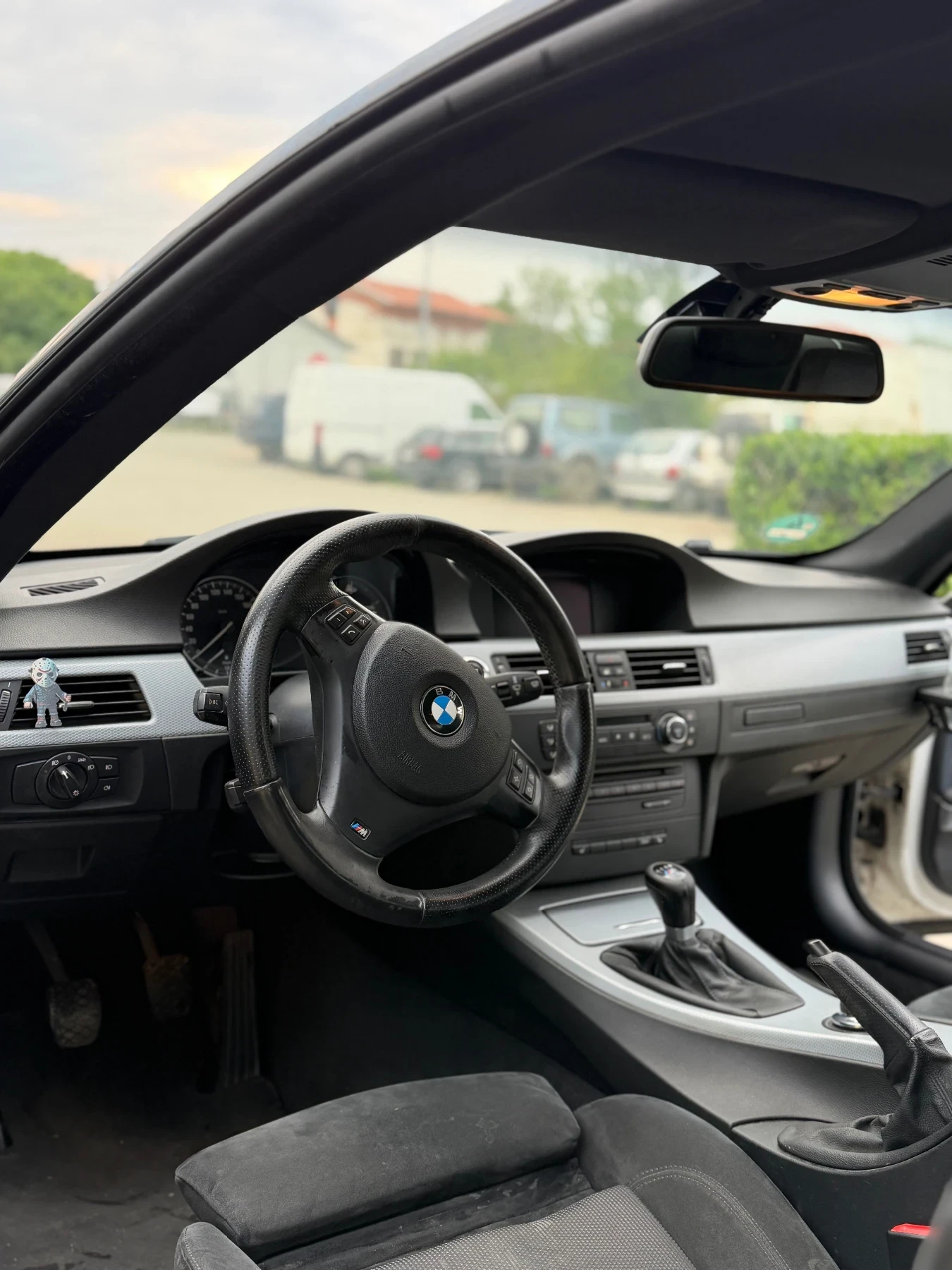 BMW 320, снимка 6 - Автомобили и джипове - 54804237