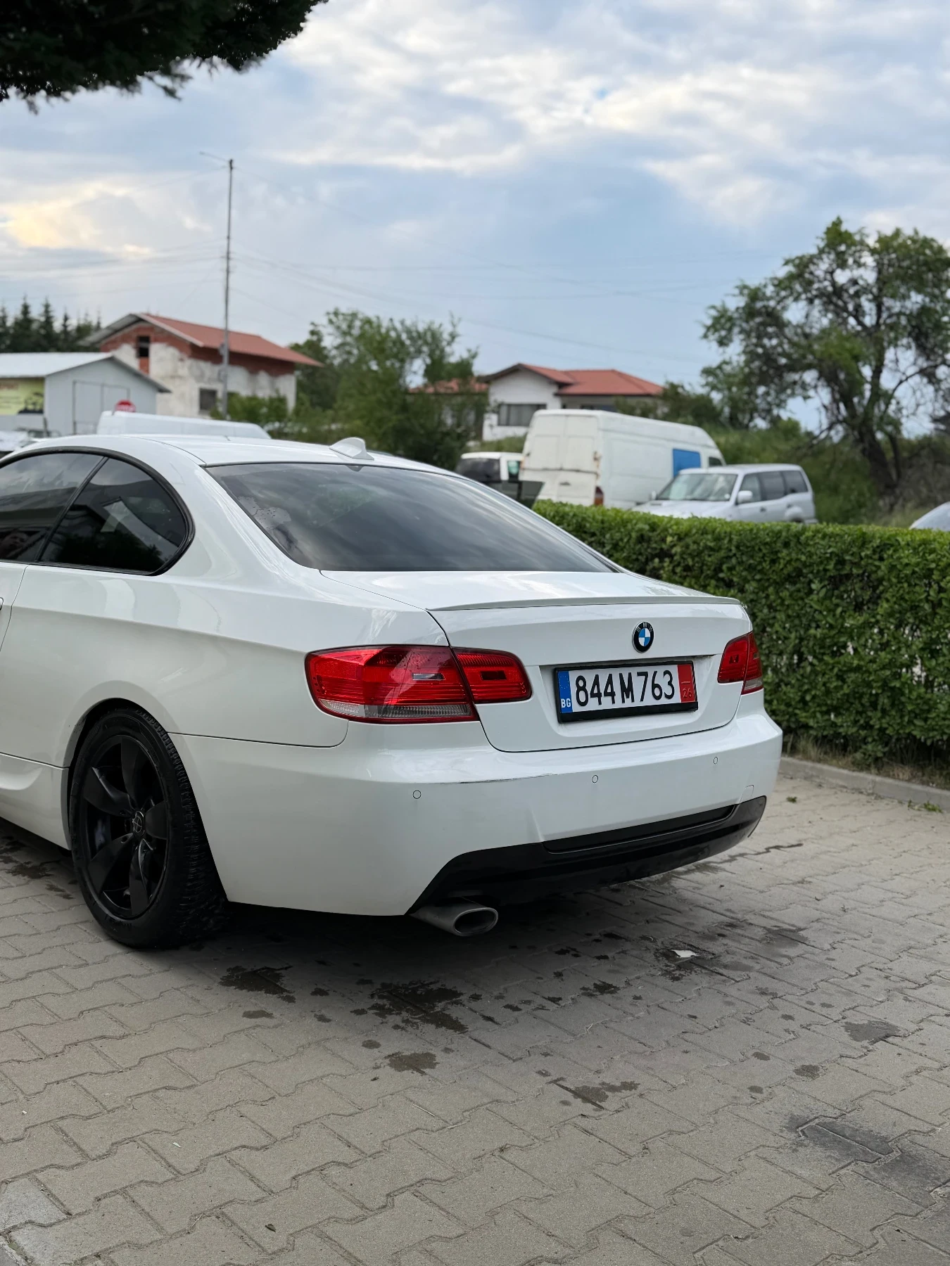 BMW 320, снимка 2 - Автомобили и джипове - 54804237