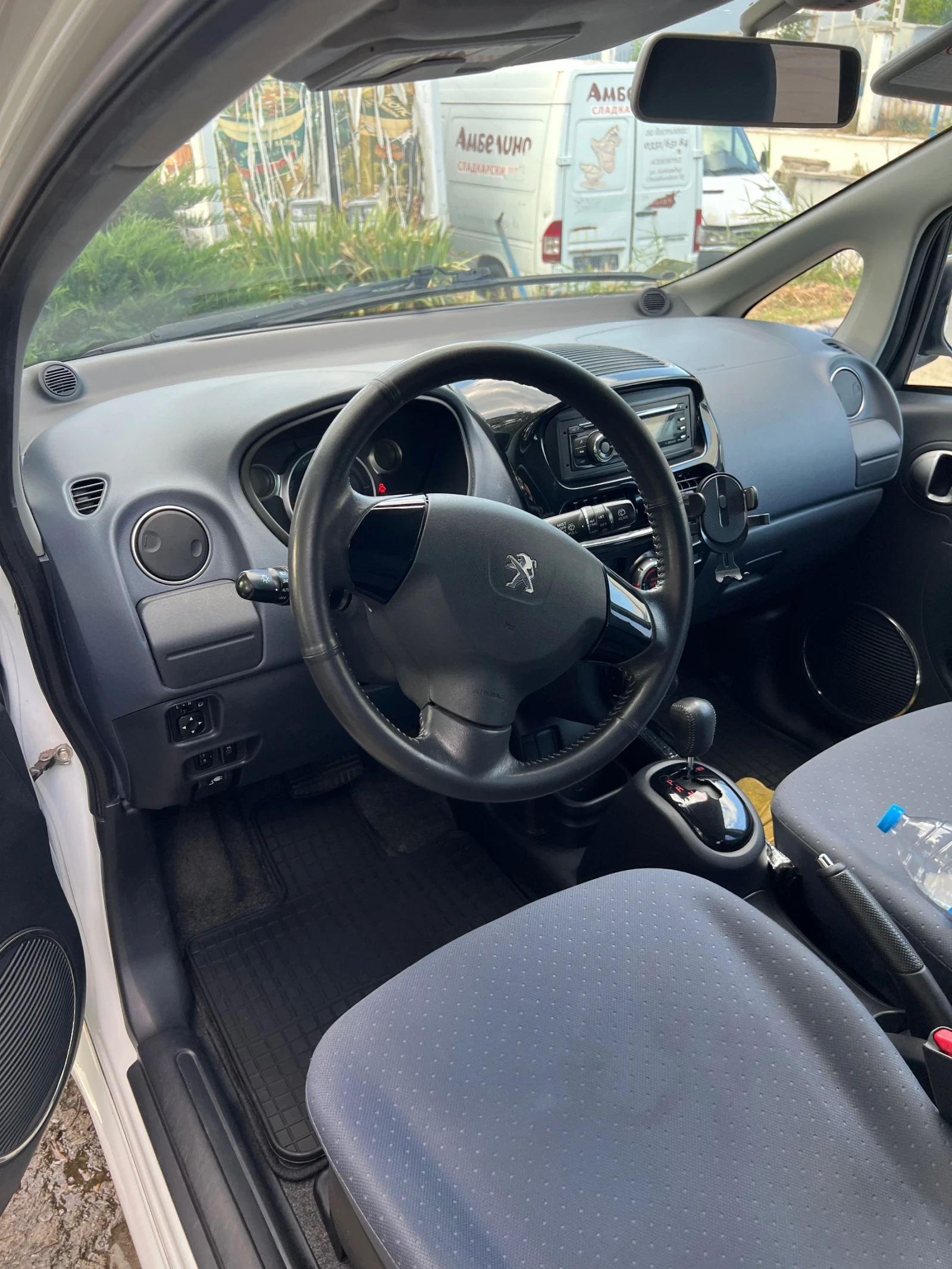 Peugeot iOn, снимка 6 - Автомобили и джипове - 55003964