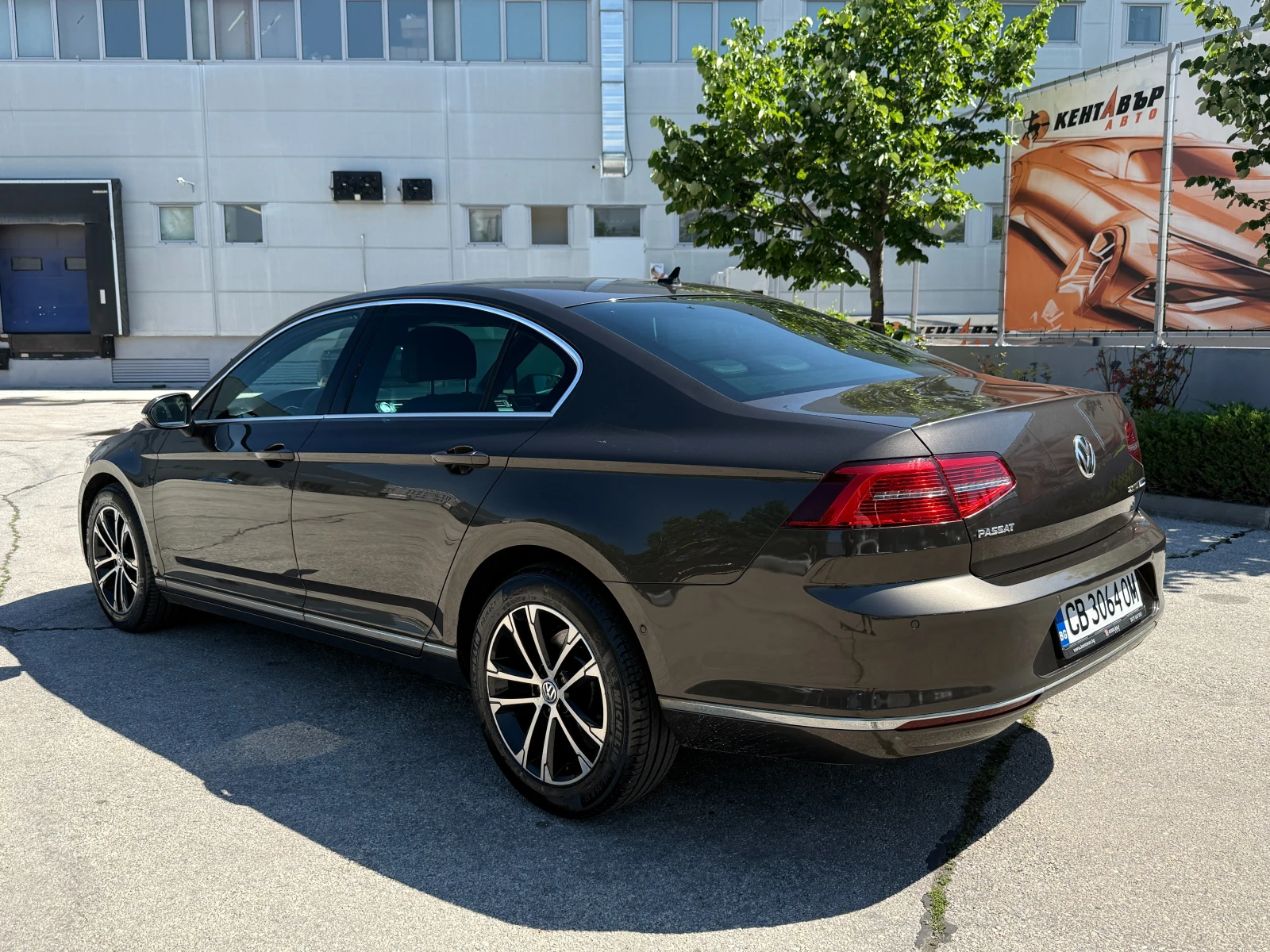 VW Passat 2.0d 150 к.с./ГАРАНЦИЯ , снимка 3 - Автомобили и джипове - 55048059