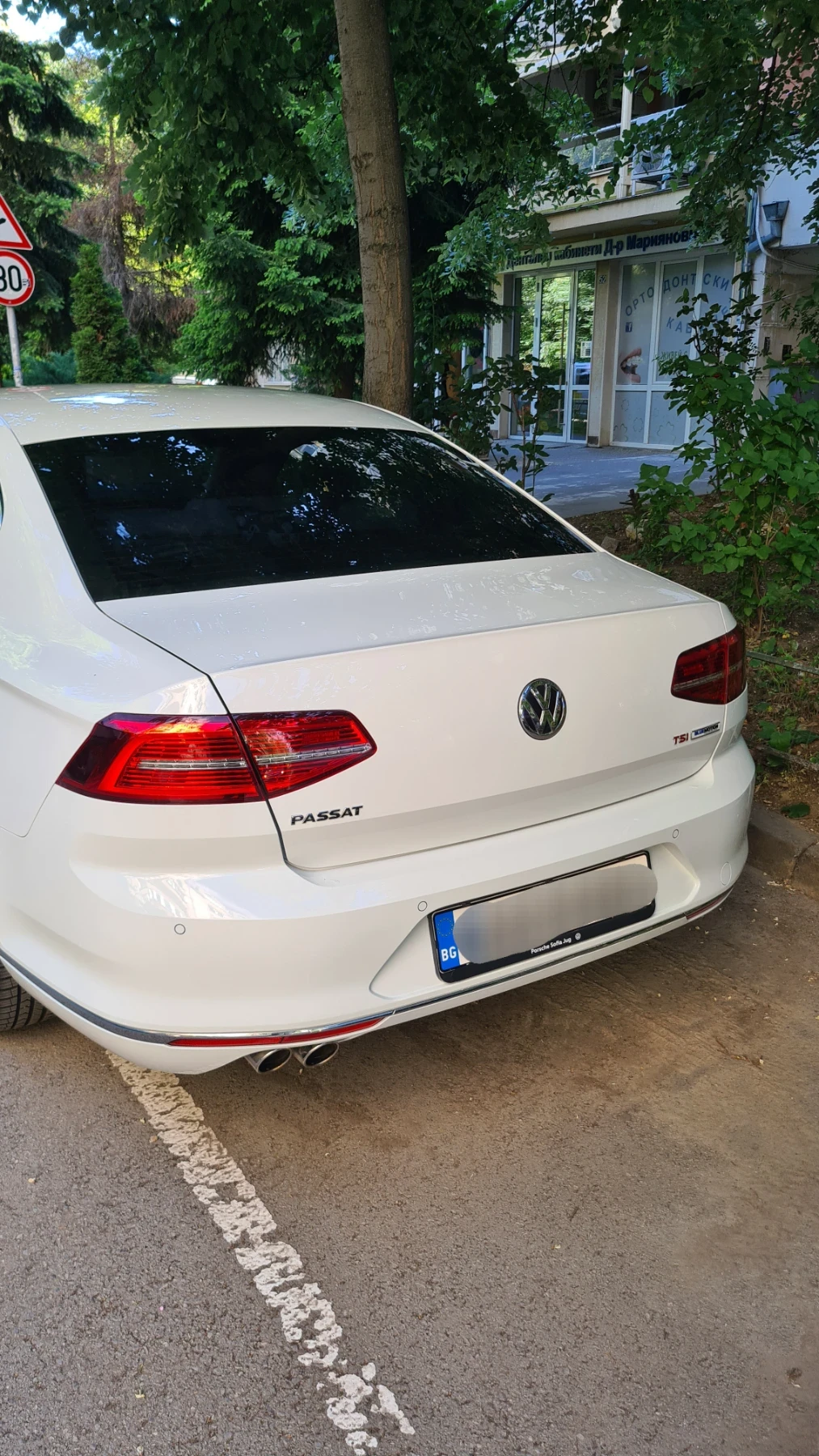 VW Passat Highline, снимка 4 - Автомобили и джипове - 55049968