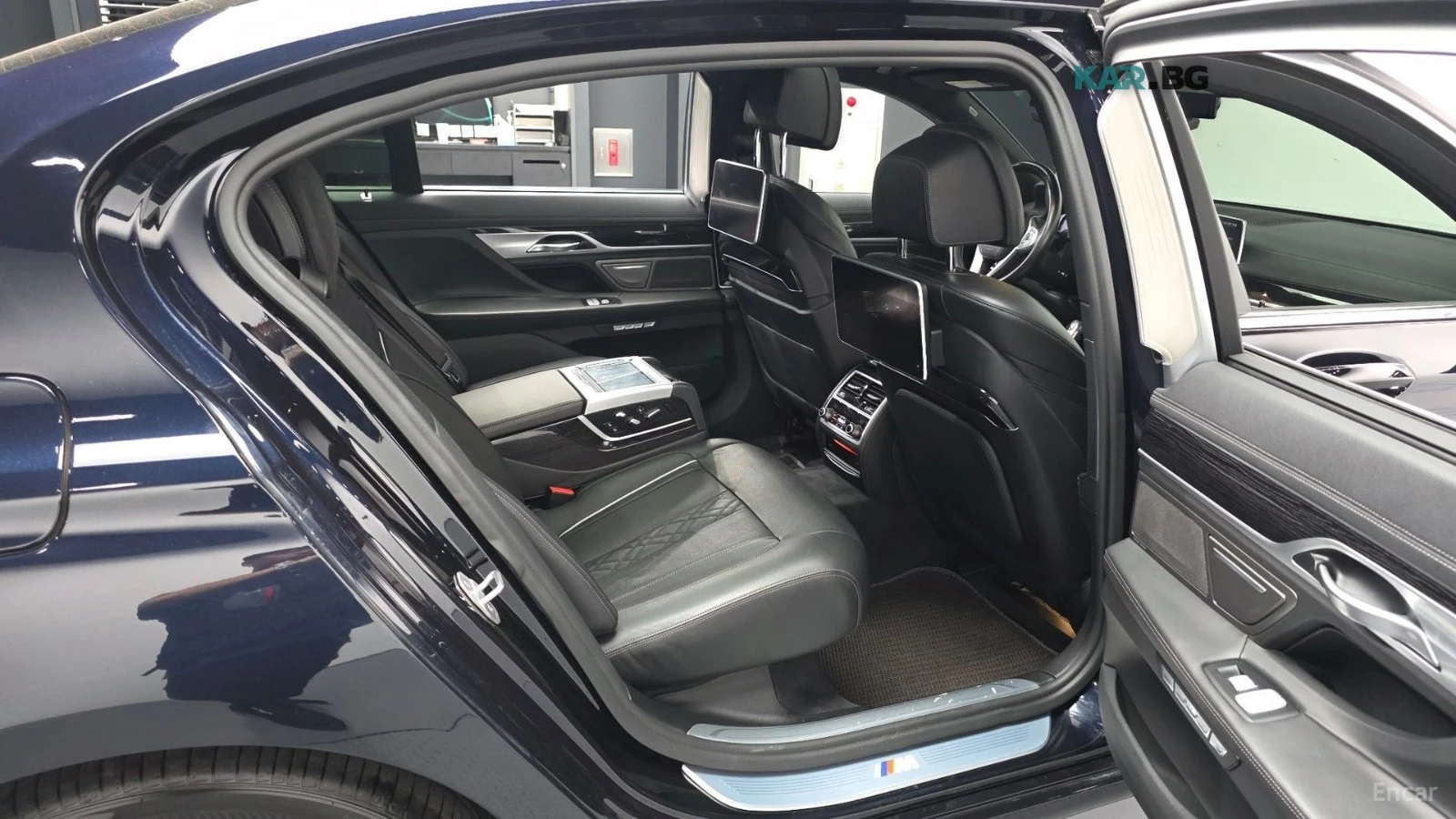 BMW 740 Li* M-SPORT* XDRIVE* TV* PANO* 360* HUD* FULL* , снимка 11 - Автомобили и джипове - 55887349