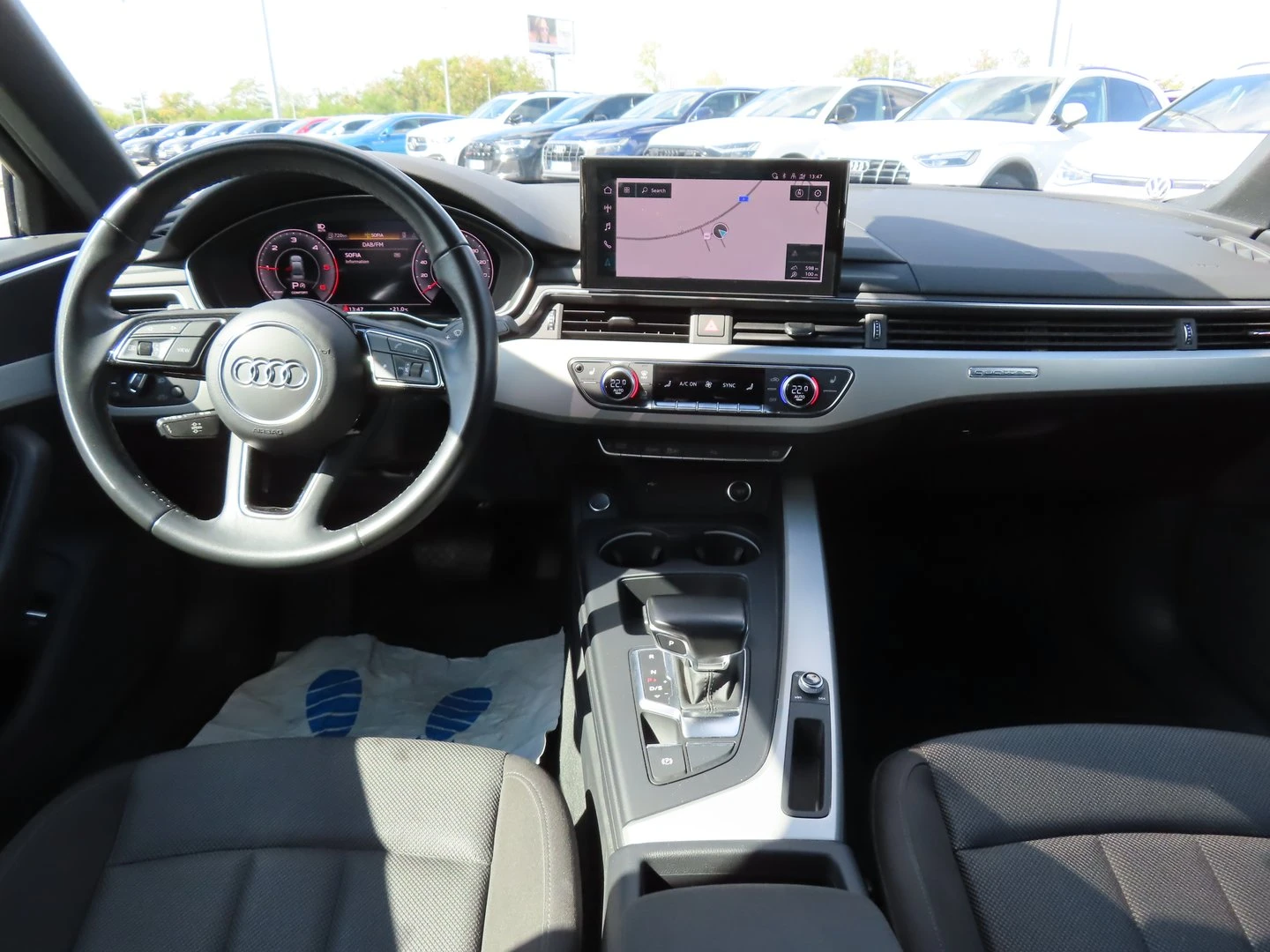 Audi A4, снимка 5 - Автомобили и джипове - 56422777