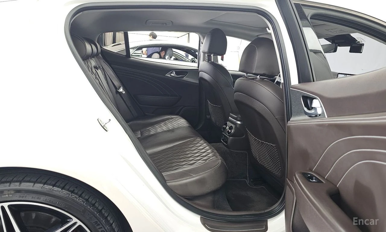 Kia Stinger * 2.5 AWD* �������* �����* HEADUP* �����������*  | Mobile.bg � ����������� 12