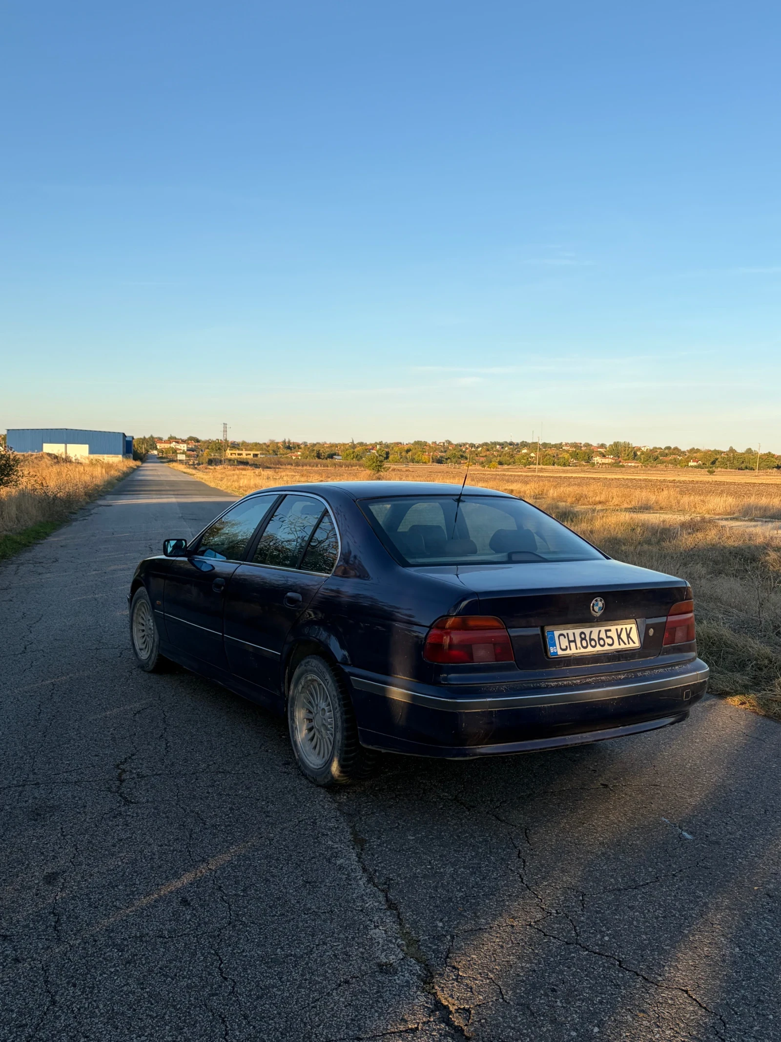 BMW 525, снимка 3 - Автомобили и джипове - 56643993