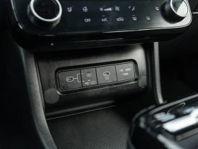 Hyundai Tucson Preferred* awd*  - 27700 € / 54176.49 лв. - 39907745 11