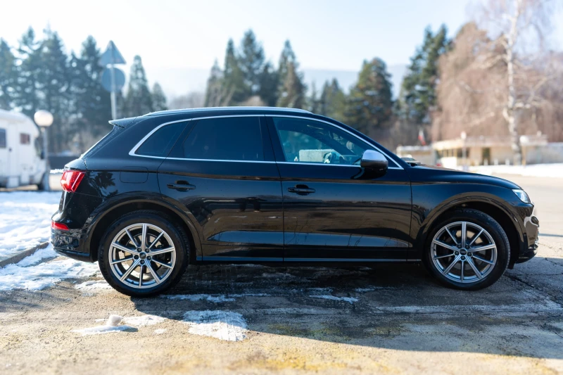 Audi SQ5 Mild Hybrid, B&O, 360, Memory, Adaptive Air , снимка 4 - Автомобили и джипове - 47730223